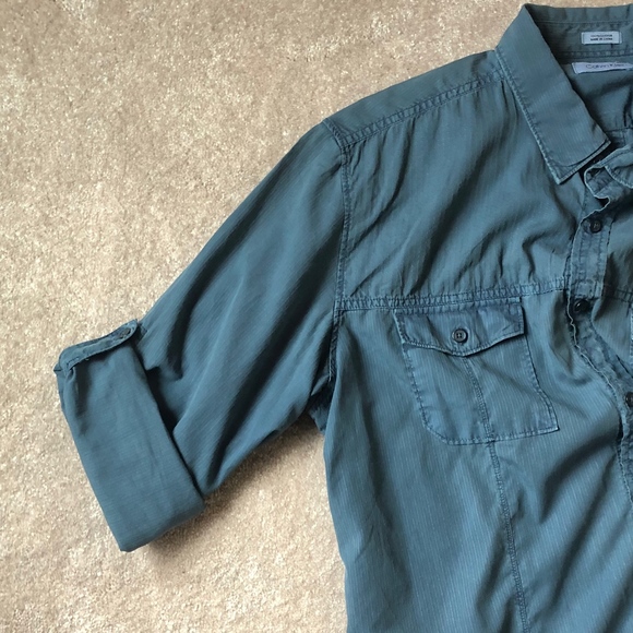 Calvin Klein Casual Button-Down Shirt w/ tab sleev - Picture 6 of 7